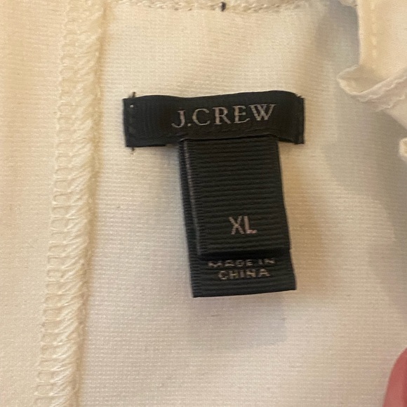 Sleeveless bow top - Picture 2 of 3